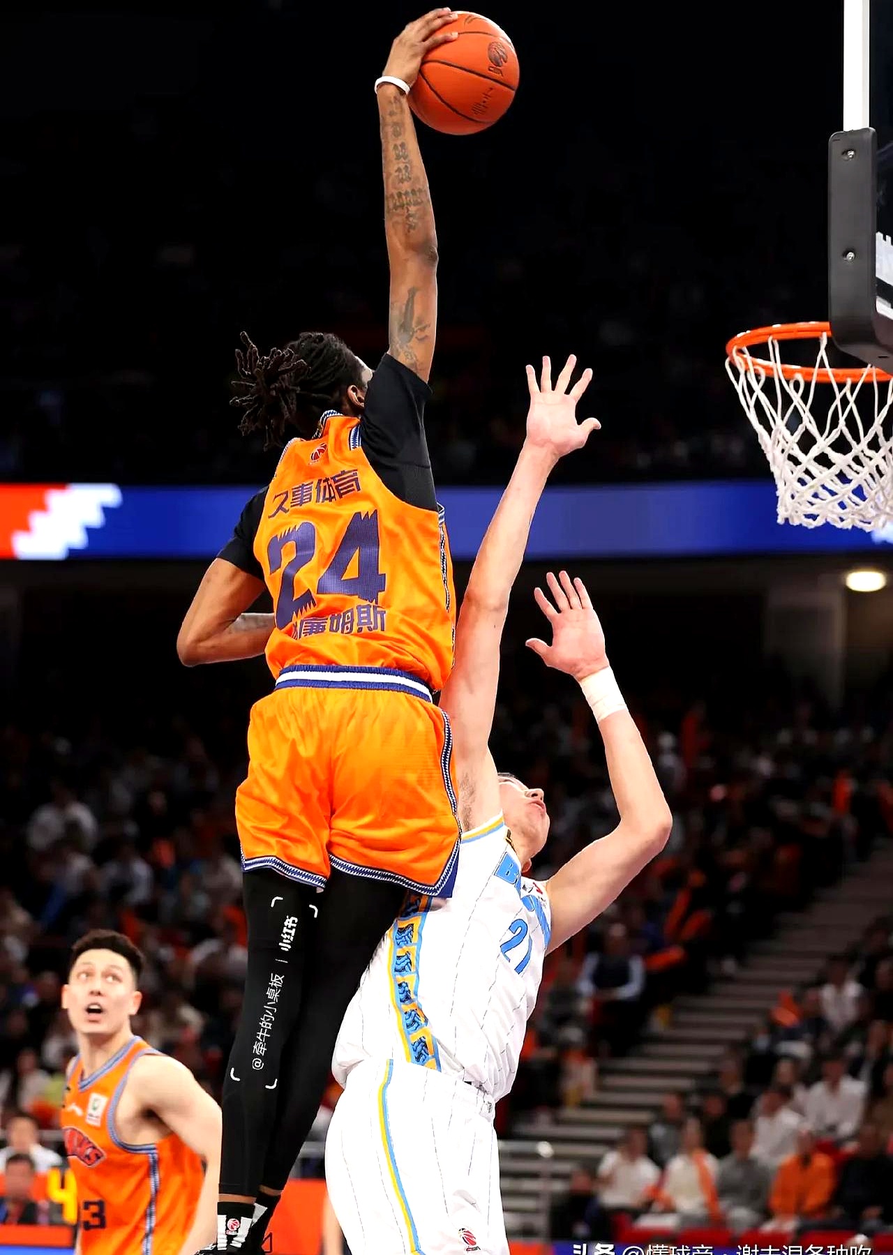 赛前德国杯焦点战；金州勇士远射贴柱；质疑声仍在；纪律约束更严格(勇士对太阳今天)-金年会官网